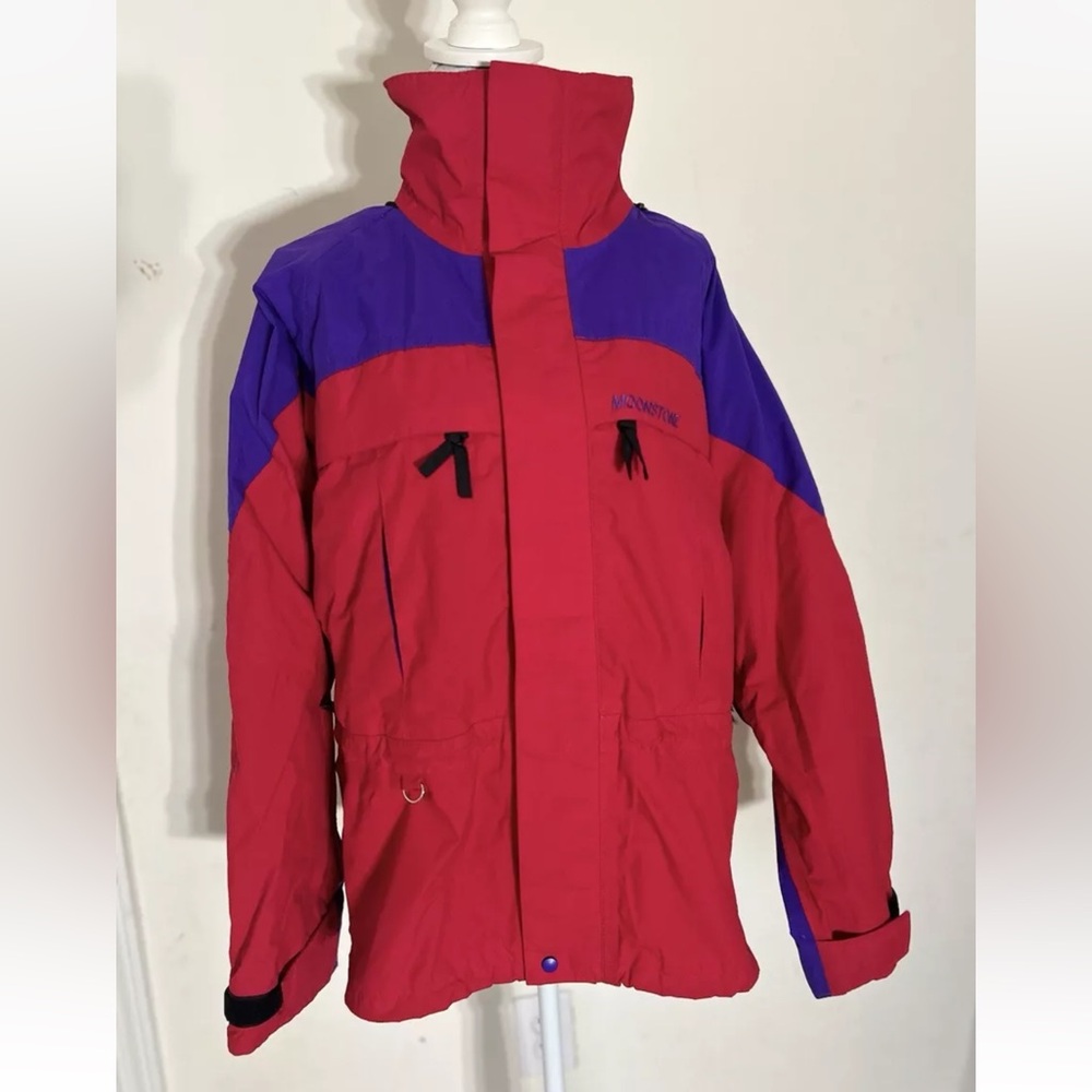 Vintage Moonstone Jacket Mens Medium Gore-Tex Hooded Wind Rain Red